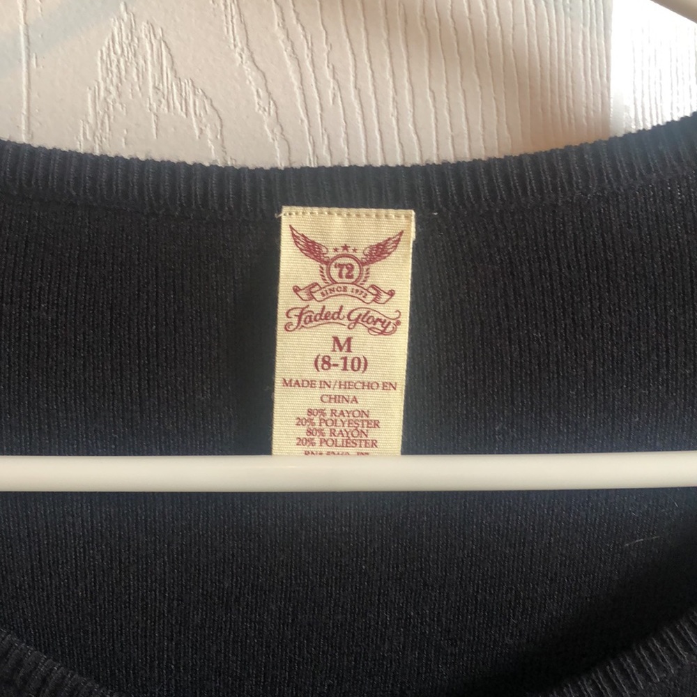 Sweater - Picture 3 of 4